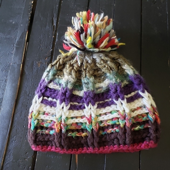Boho Chunky Knit Beanie Women's One Size Colorful Multicolor Purple Ivory Fall - Picture 1 of 5